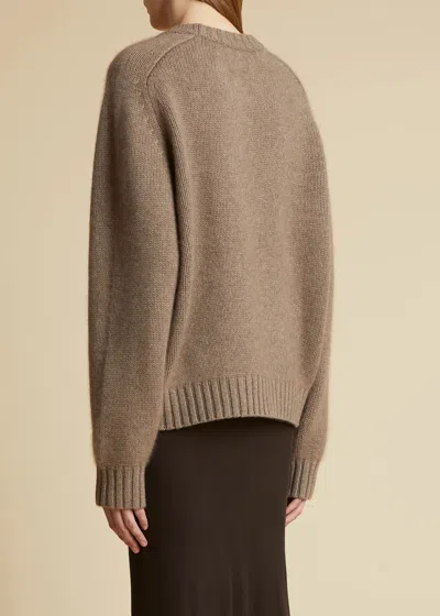 Khaite Mae Cashmere Pullover With Extended Sleeves In Barley Color