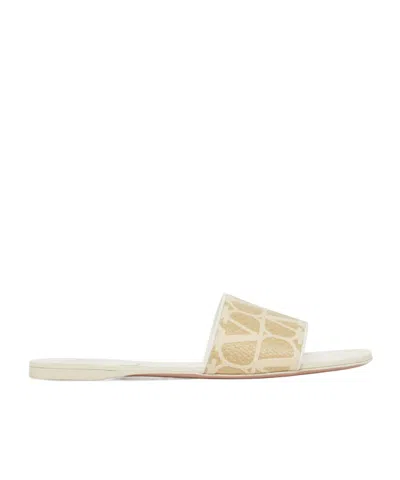 Valentino Logo Slippers In Nude