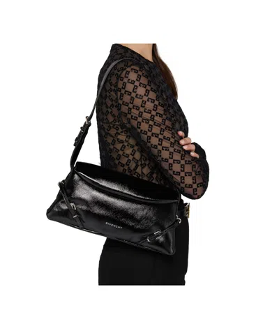 Givenchy Flip Shoulder Bag In Black