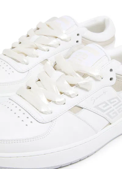 Givenchy G Move Low-top Sneakers In White