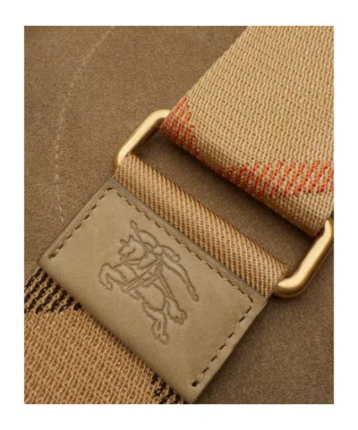 Burberry Medium B Clip Messenger Bag In Sweep