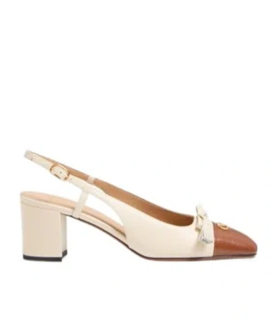 Valentino Slingback Valet Du Roi Pumps In Butter/tobacco In Nude