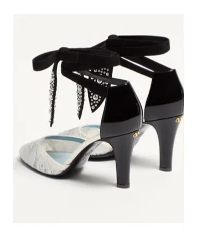 Valentino 85 Embellished Suede-trimmed Corded Lace And Patent-leather Pumps In White