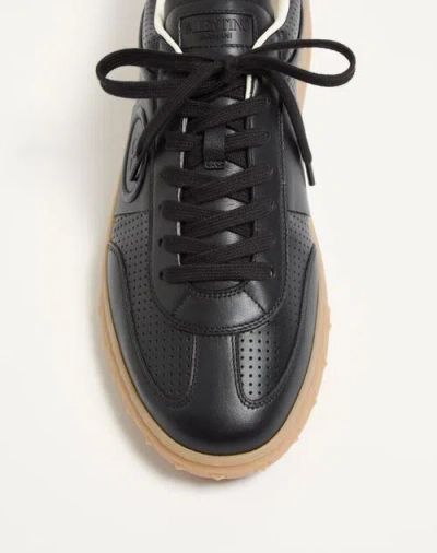 Valentino Upvillage Sneakers In Black