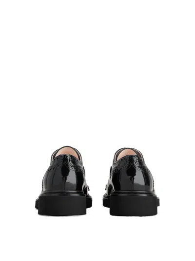Roger Vivier Viv' Rangers Lace-ups In Leather In Black