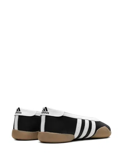 Adidas Originals Sneakers With Contrast Stripes And Rubber Sole In Multi