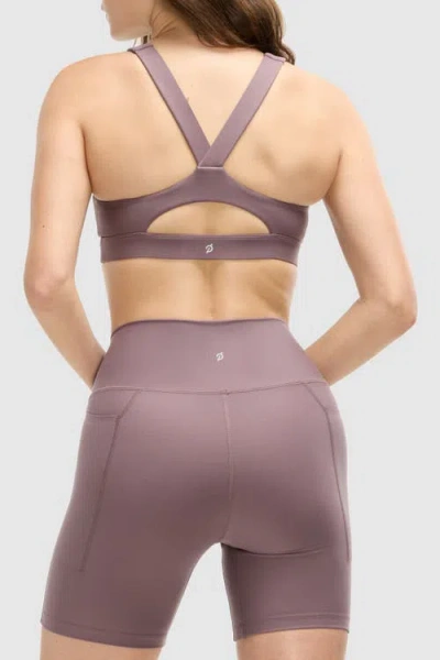 Peloton Cadent Mid Neck V Strap Bra In Sparrow