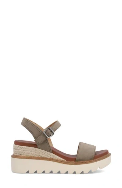 Mia Women's Ophidia Round Toe Wedge Sandals In Taupe