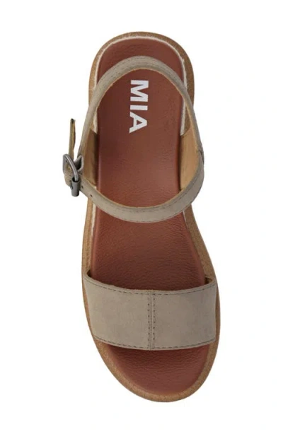 Mia Women's Ophidia Round Toe Wedge Sandals In Taupe