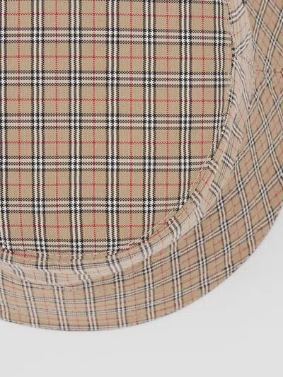 Burberry Technical Check Bucket Hat In Multi