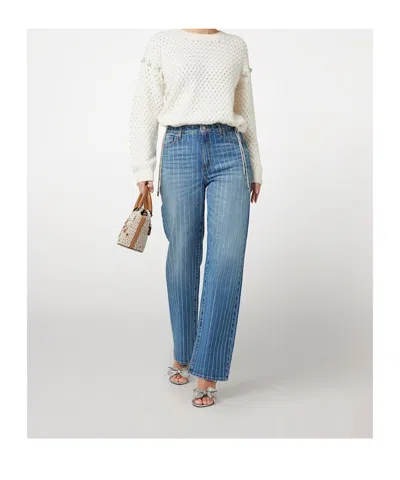 Guess Wool-blended Thick Thread Sweater In White