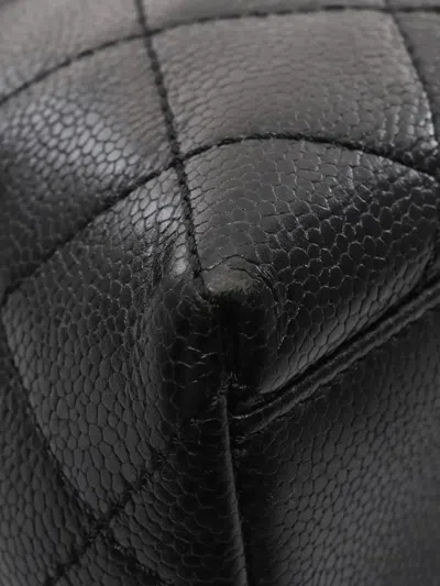 Pre-owned Chanel 2000-2002 Matelasse Handbag In Black