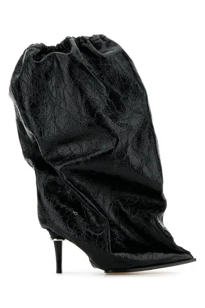 Alexander Mcqueen Elegant Black Leather Ankle Boots With 10.5 Cm Heel In Black