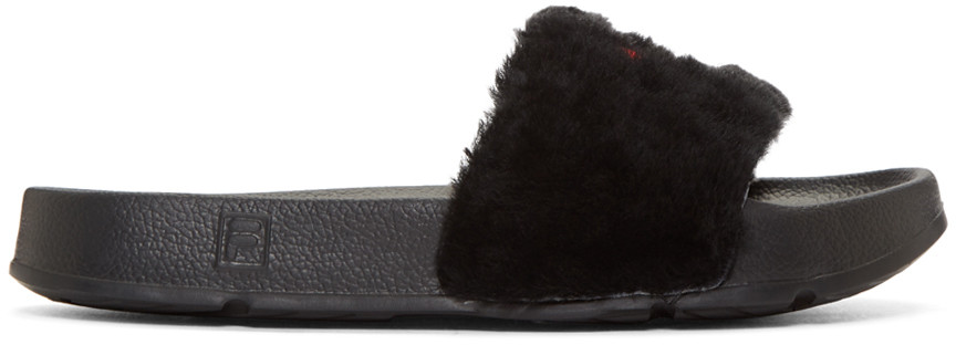 fila slides with straps