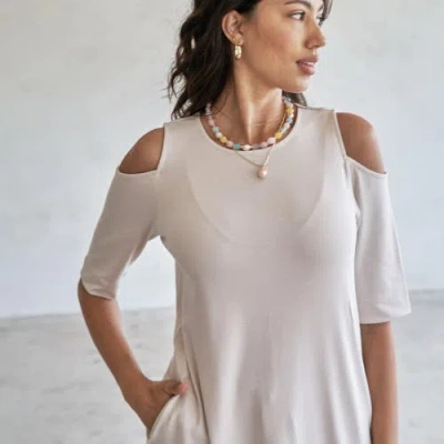 Eavolu Caspian Cold-shoulder Tunic/dress In Bone