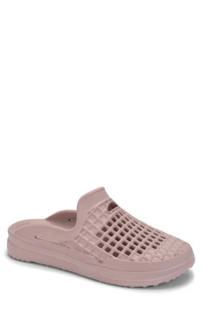 Lusso Cloud Scenario Perforated Clog In Mauve