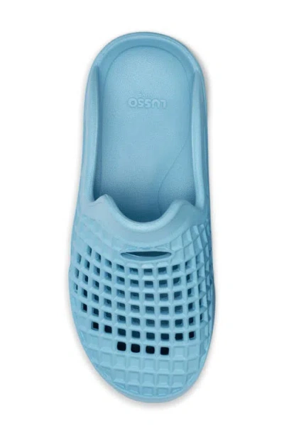Lusso Cloud Scenario Perforated Clog In Newport Blue