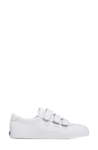 Keds Jump Kick Sneaker In White