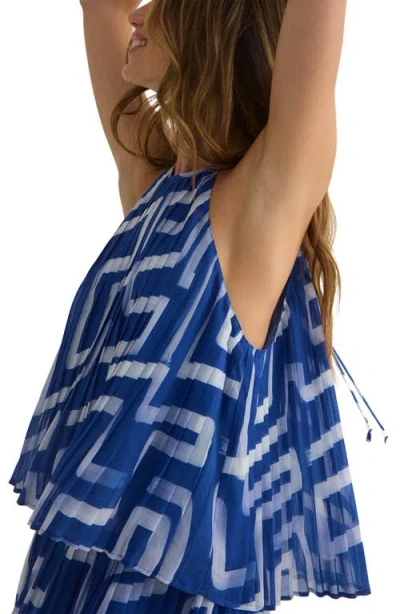 Bella Dahl Geo Print Pleated Top In Coastal Line Print