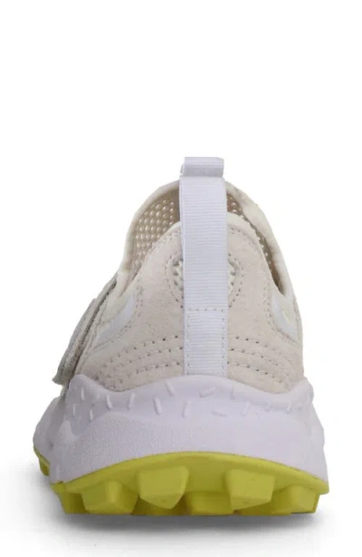 Flower Mountain Pampas 3 Sneaker In White