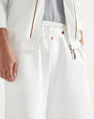 Brunello Cucinelli Garment Dyed Linen Gabardine Bermuda Shorts With Drawstring And Darts In Off-white