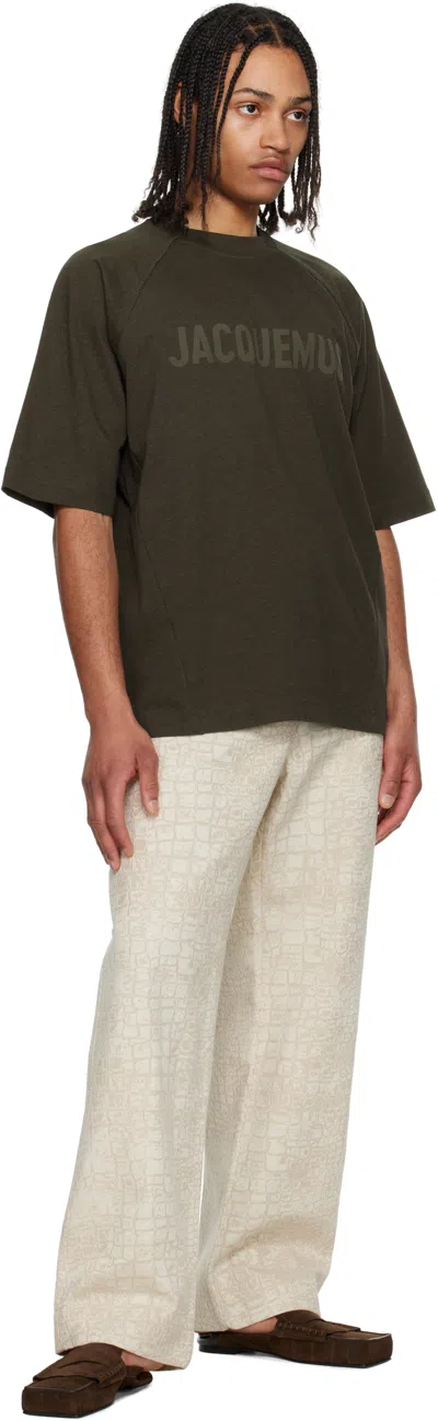 Jacquemus Le Typo Cotton Logo Graphic T-shirt In Brown