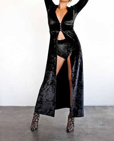 Sugarpuss Clothing Crushed Velvet Hooded Duster Robe In Black In Black