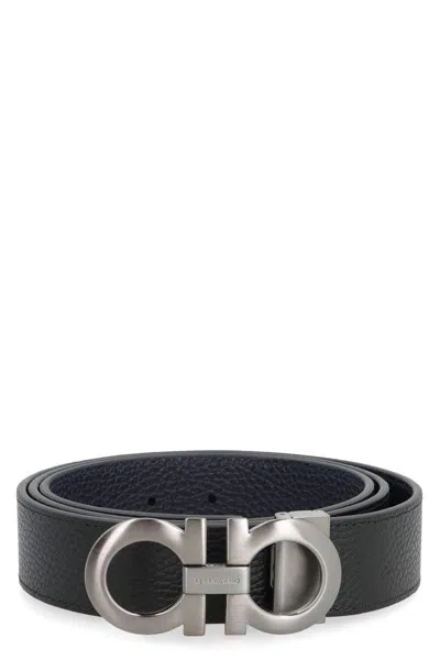 Ferragamo Adjustable Reversible Leather Belt With Textured Finish In Black