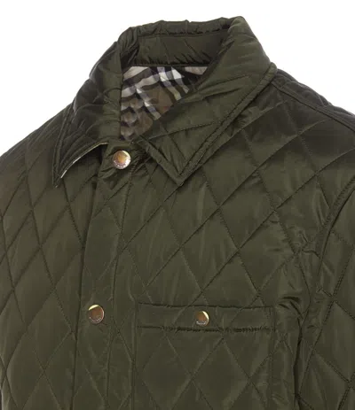Burberry Long Sleeved Quilted Padded Jacket In Green