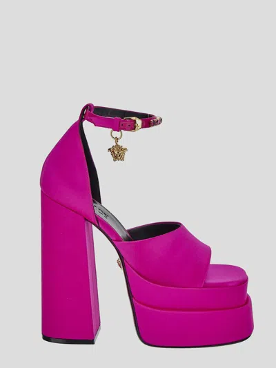 Versace Medusa Aevitas Platform Sandals In Deep Fuxia-oro