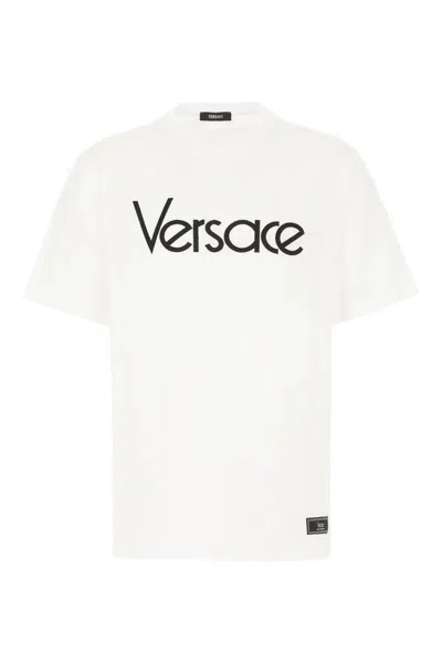 Versace White Crewneck T-shirt With Logo Lettering Print In Cotton Man In Optical White