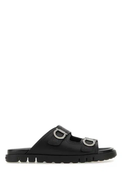 Ferragamo Gancini Leather Sandals In Blackonero