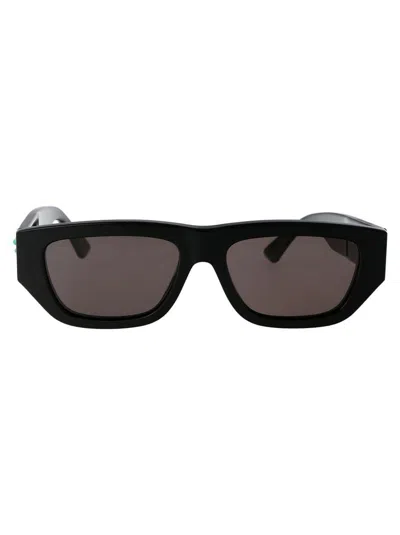Bottega Veneta Black Bolt Stone-effect Rectangle-frame Sunglasses In Black