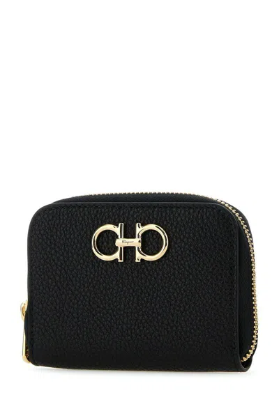 Ferragamo Gancini Zip Cardholder In Calf Leather In Black