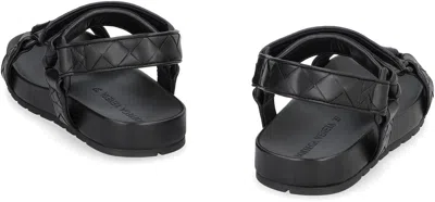 Bottega Veneta Trip Leather Sandals In Black