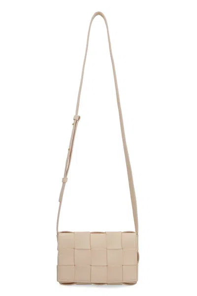 Bottega Veneta Intrecciato Leather Crossbody Handbag For Women In Pink In Pink
