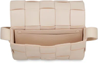 Bottega Veneta Intrecciato Leather Crossbody Handbag For Women In Pink In Pink