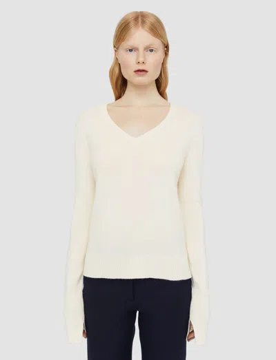 Joseph Pure Cashmere V Neck Jumper In Black