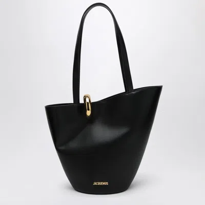 Jacquemus The Medium Bambola Asymmetric Leather Bucket Bag In Black