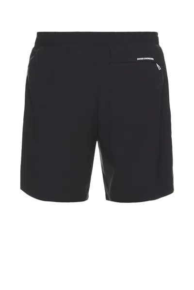 On Train Shorts In Black