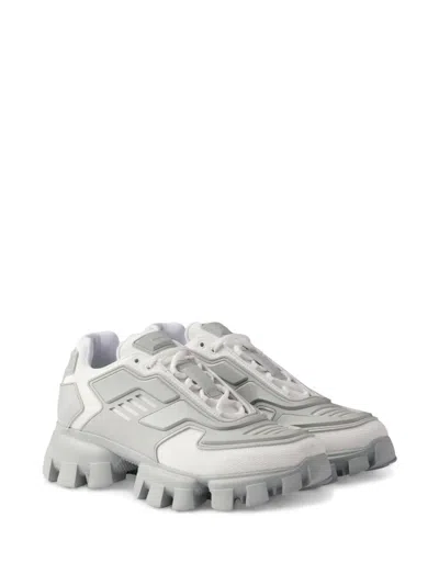 Prada Cloudbust Sneakers Mit Plateausohle In Weiss/perlfarben