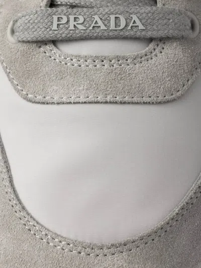 Prada Prax 2.0 Sneakers Mit Wildlederdetail In White