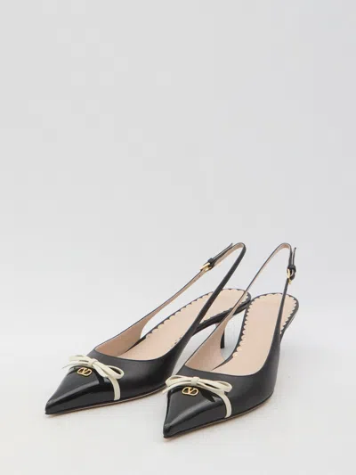 Valentino Garavani Bepointy Slingback Pump In Patent Leather And Kidskin 45mm Woman Black/ivory 38.5