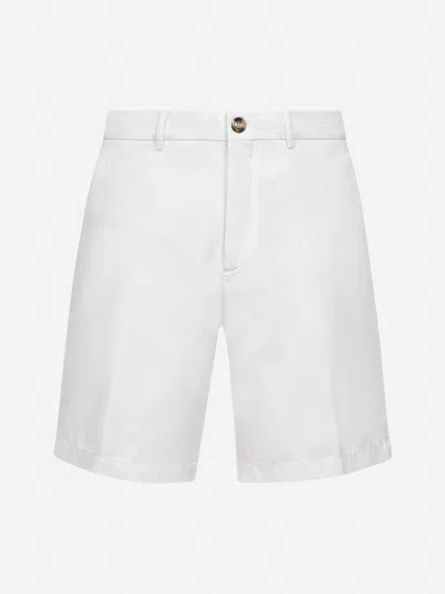 Brunello Cucinelli Men Garment-dyed Bermuda Shorts In Twisted Cotton Gabardine In White