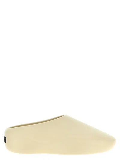 Fear Of God Runner Rubber Slippers In Neutrals