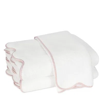 Matouk Cairo Scalloped Edge Cotton Bath Sheet In Peony
