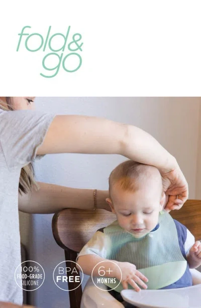 Olababy 2-pack Silicone Bibs In Blueberry/pearl