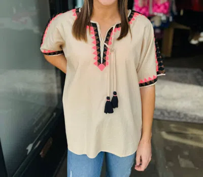 Ivy Jane Triangles Top In Ivory In Multi