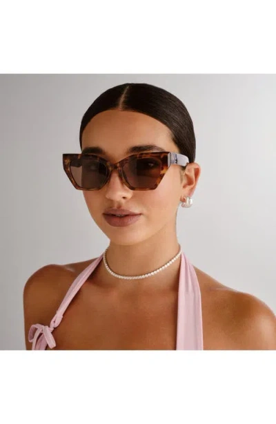 Aire Persei Sunglasses In Brown