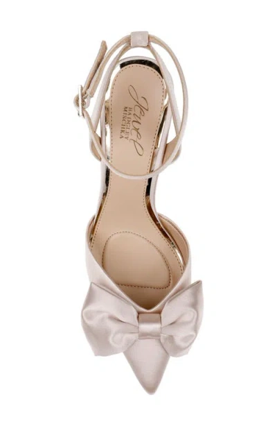 Jewel Badgley Mischka Women's Francine Evening Pumps In Champagne Satin
